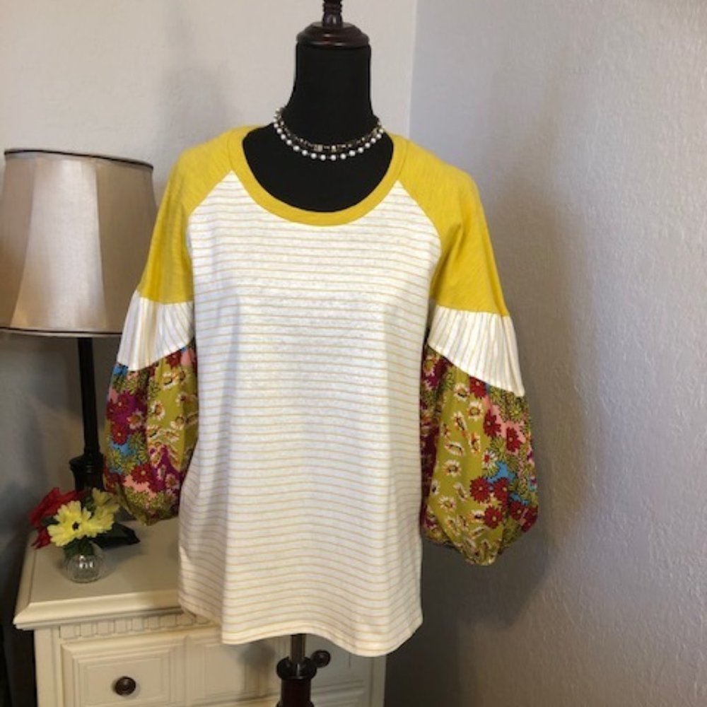 Umgee Yellow Stripe and Floral Puff Sleeve Top